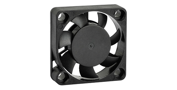 Navigating the Benefits of a 30mm Quiet Fan